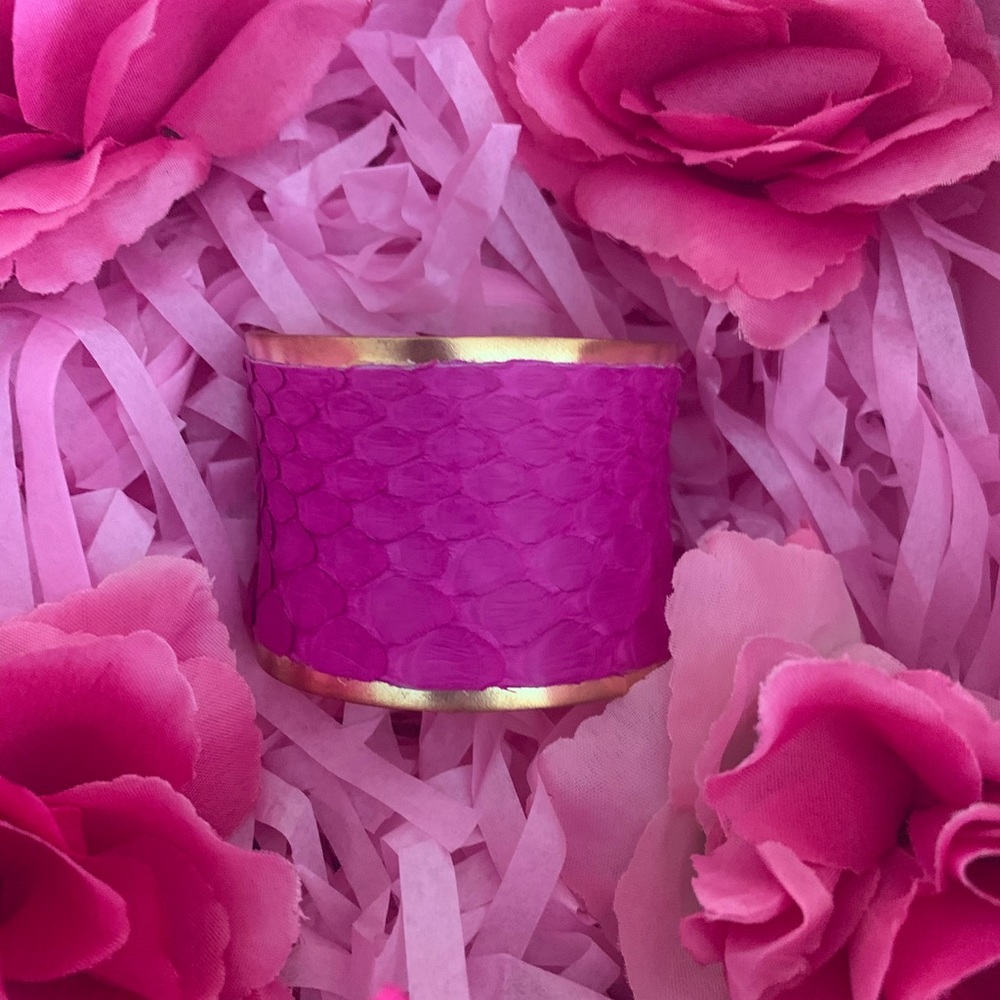 Cuff snake skin bracelet and Purse